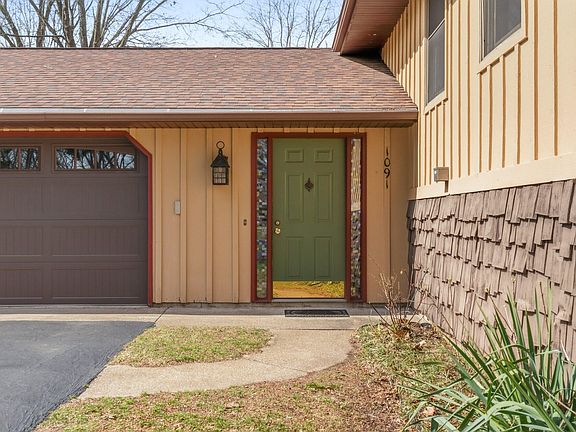 4th image of 1091 Josiane Dr