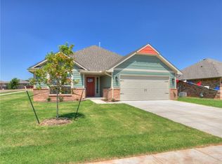 701 Windy Ln, Yukon, OK 73099