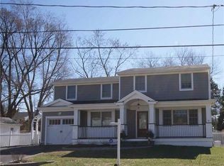 68 Lebrun St, Port Jefferson Station, NY 11776