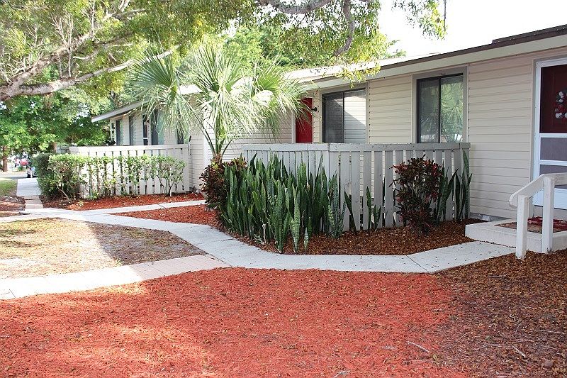 2nd image of 15116 Pine Meadows Dr APT 9