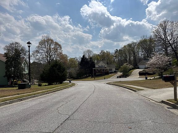 4th image of 1288 Fly Rod Ln