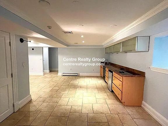 1 bed, 1.0 bath, $2,500 — Photo 3