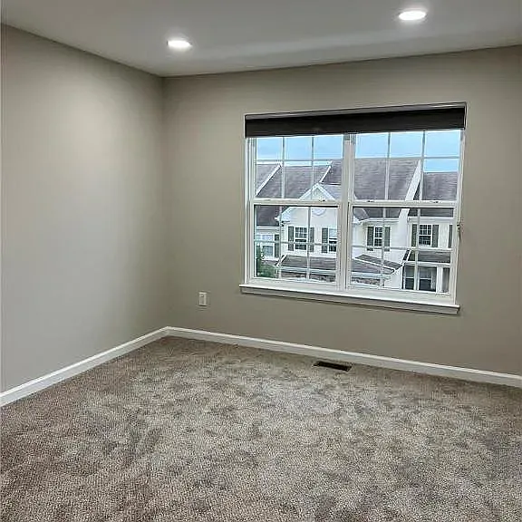 4147 Yorktown Rd — Photo 5