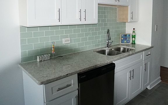 4th image of 3420 N Lake Shore Dr APT 12N