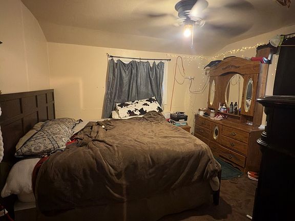 5th image of 310 SE 3rd St
