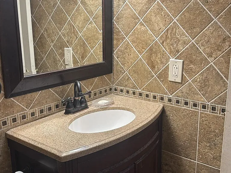 354 Charlesgate Cir — Photo 8