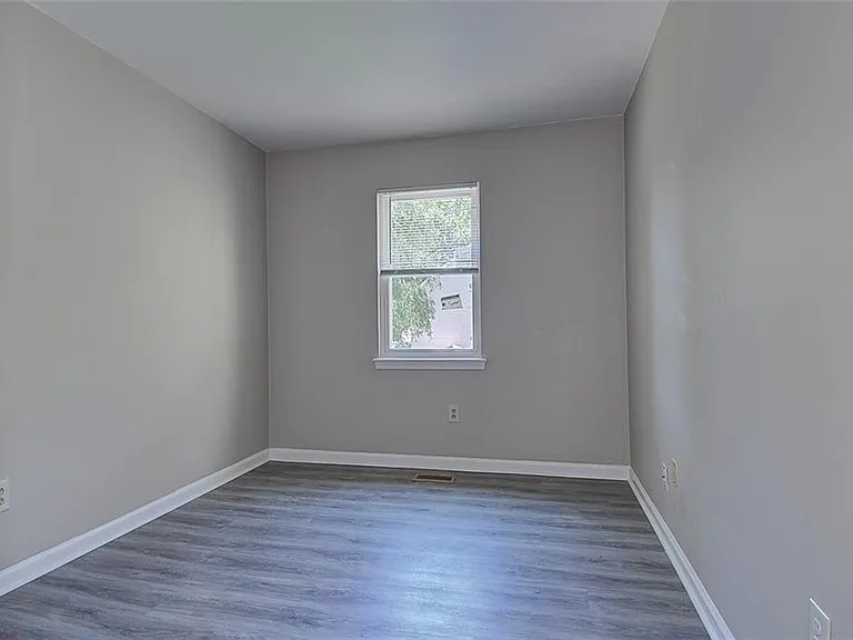 657 Aubrey Dr — Photo 26