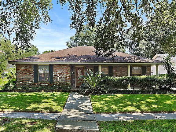 2nd image of 2740 Hudson Pl
