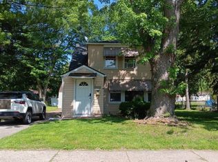 21246 Doepfer Rd, Warren, MI 48091