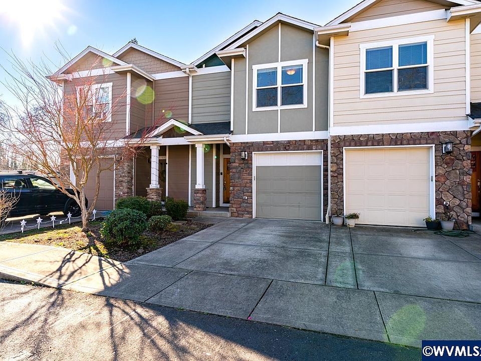 211 Silver St Silverton, OR, 97381 Apartments for Rent Zillow