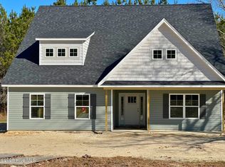 107 Persimmon Dr, New Bern, NC 28562