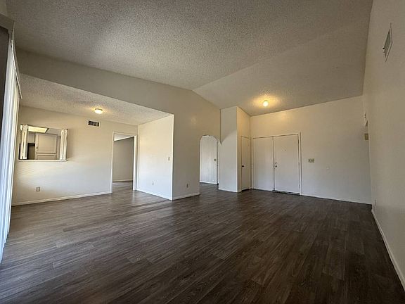 4th image of 5035 N 70th Ave