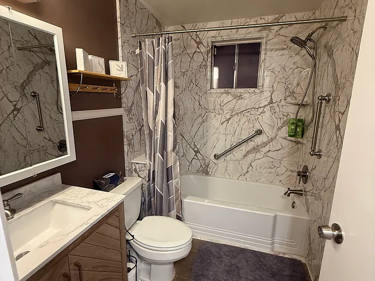 2821 E Presidio Rd — Photo 24