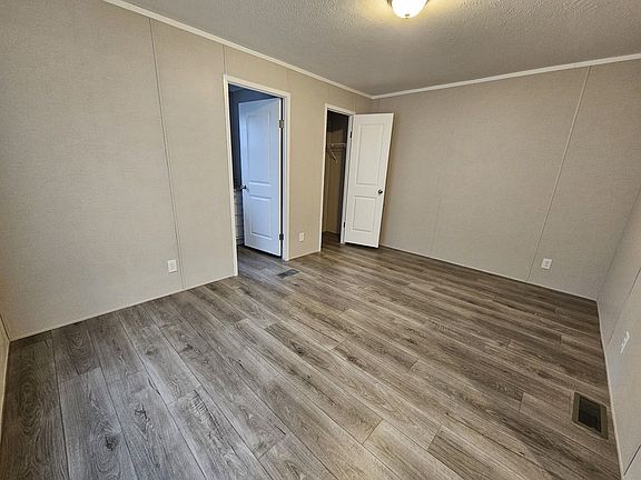 5th image of 2942 E Anita Dr