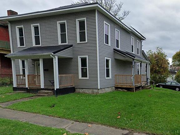 2nd image of 137 Pine St