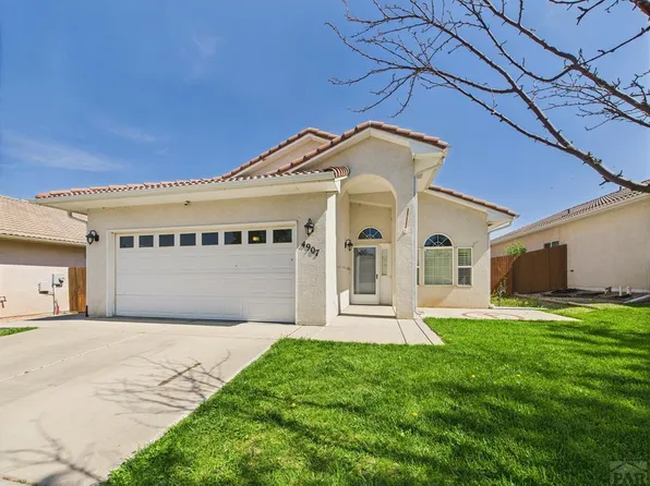 4907 Briarcrest Dr, Pueblo, CO 81005