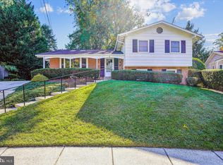 9 Fulham Ct, Silver Spring, MD 20902