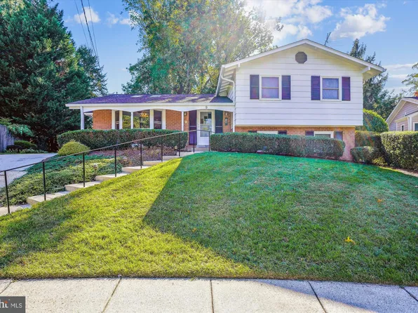 9 Fulham Ct, Silver Spring, MD 20902