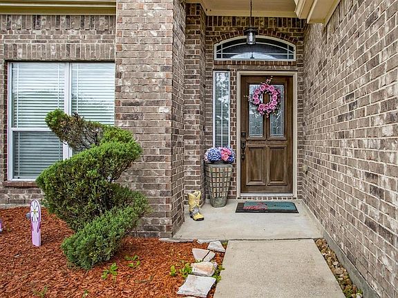 4th image of 4402 E Meadow Dr