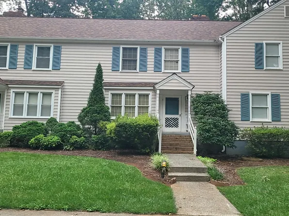 112 Clays Crossing Dr, Forest, VA 24551