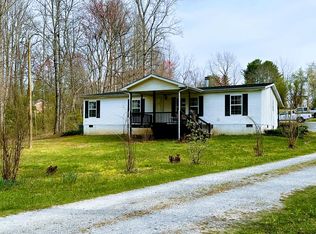 150 Joe Voiles Rd, Jamestown, TN 38556