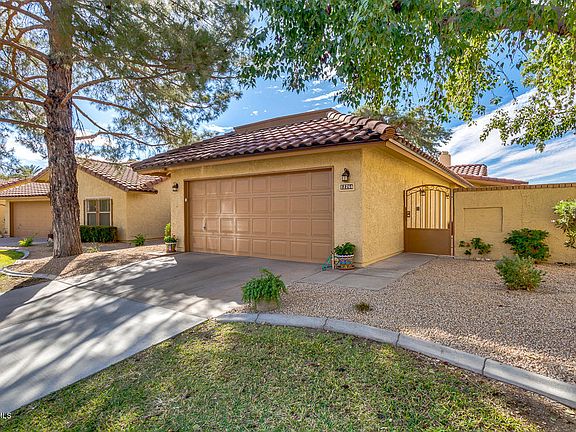 4th image of 12266 S Shoshoni Dr