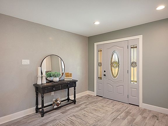 2nd image of 247 W Pineshadows Dr