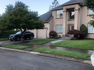 16040 SE Flavel Dr, Portland, OR 97236