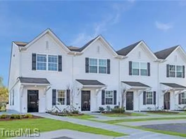 1835 Autumn Mist Dr, Winston Salem, NC 27103