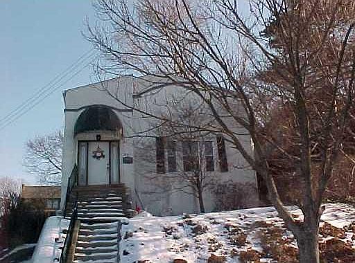 1st image of 309 Questend Ave