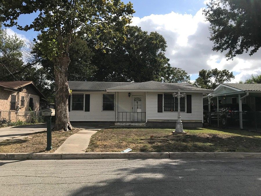 1st image of 2134 Dahlgreen Ave