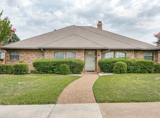 1212 N Slope, Carrollton, TX 75007