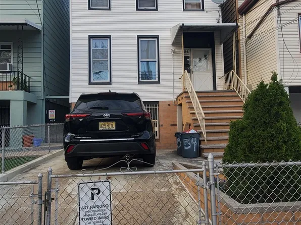 54 Jefferson Ave, Jersey City, NJ 07306
