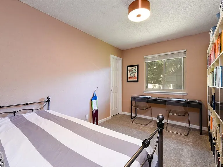12916 Pegasus St — Photo 19