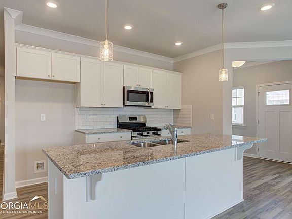 5th image of 3987 Shelleydale Dr