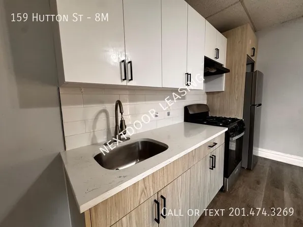 159 Hutton St #8M, Jersey City, NJ 07307