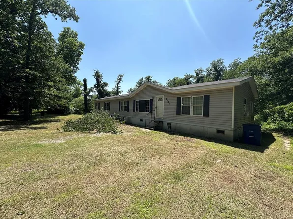 6101 N Harrah Rd, Harrah, OK 73045