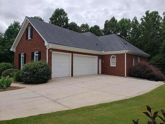 3rd image of 7510 Biltmore Ln