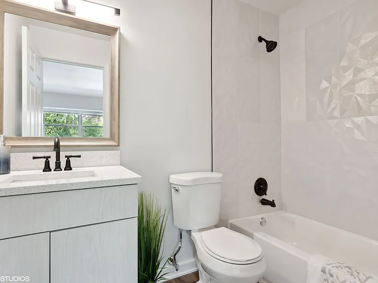 Park Townhomes of Highland Park — Photo 10