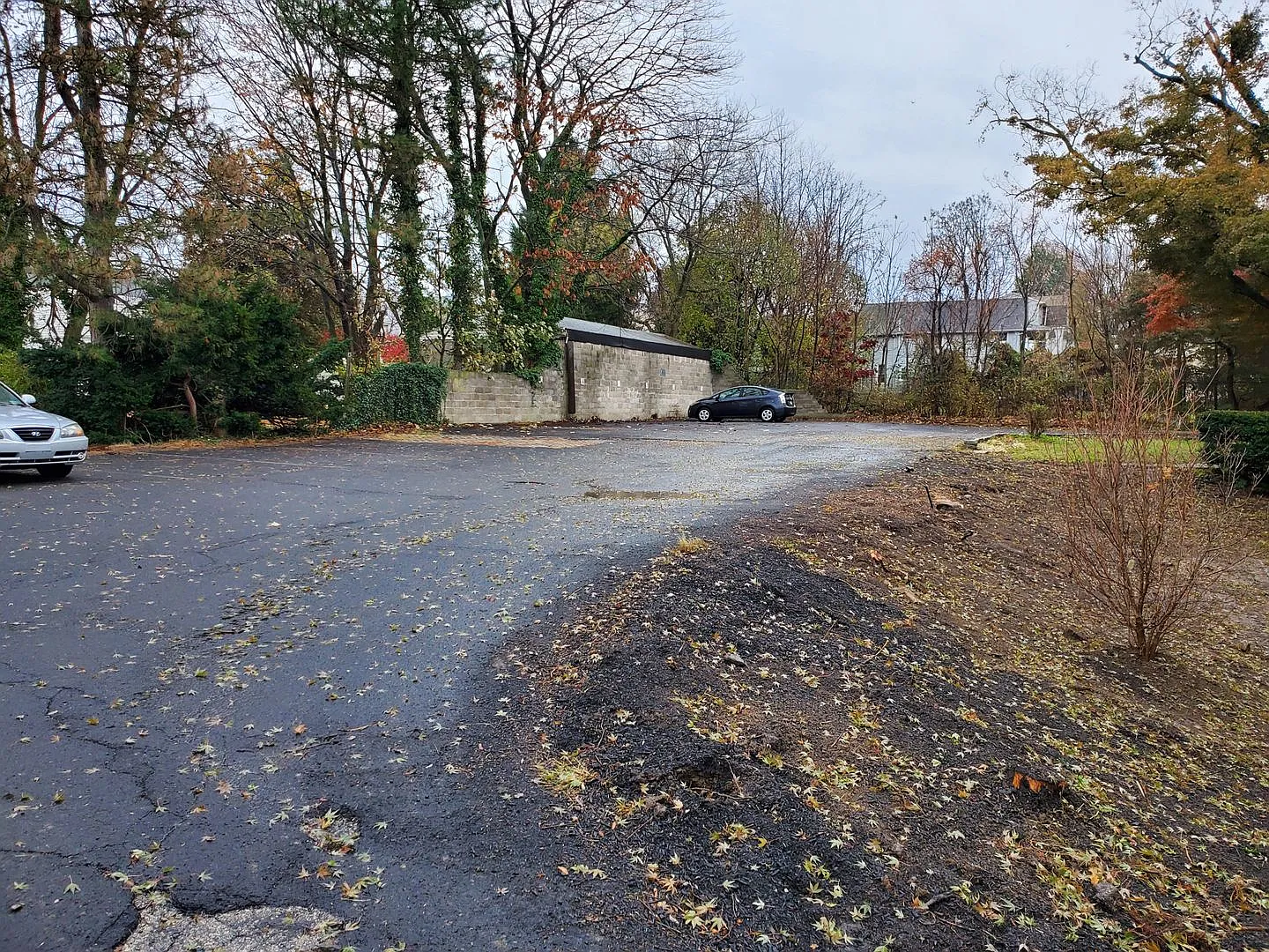 410 Linden Street — Photo 2