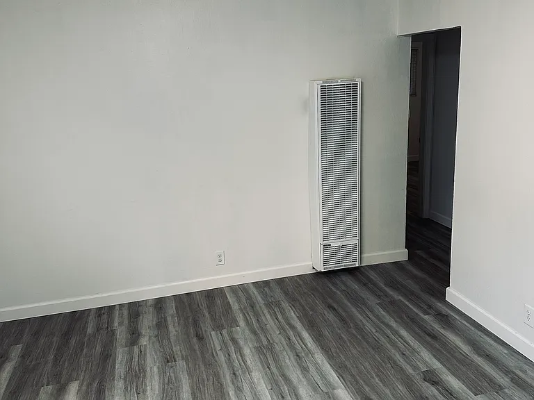 655 Sycamore Ave #11 — Photo 18