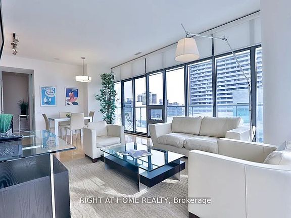 3rd image of 33 Charles St E #1005
