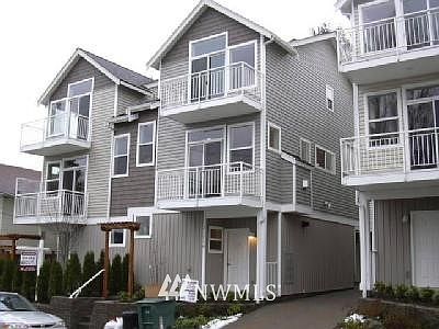 1st image of 2125 A Waverly N