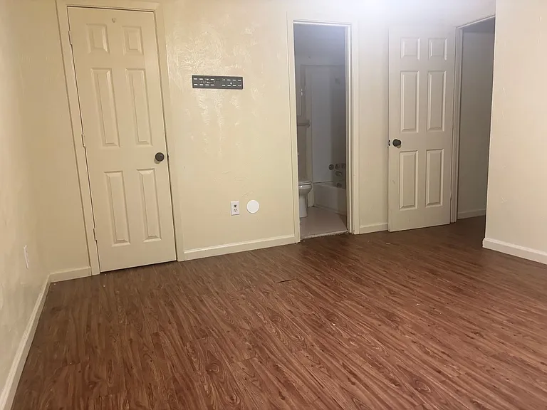 951 Metairie Rd — Photo 9