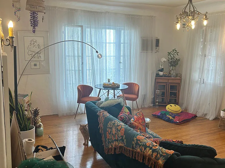 464 N Stanley Ave #8 — Photo 9