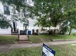 1152 27th St, Des Moines, IA 50311