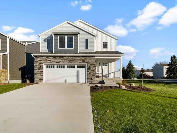 1114 Beacon Dr, Mishawaka, IN 46544