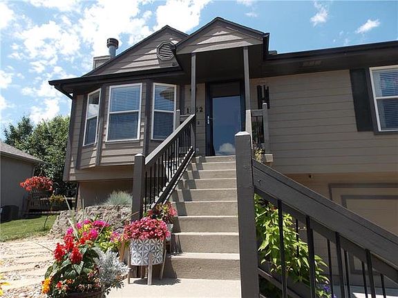 3rd image of 1862 Mourning Dove Dr
