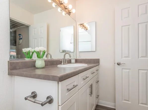 Hidden Falls Apartments