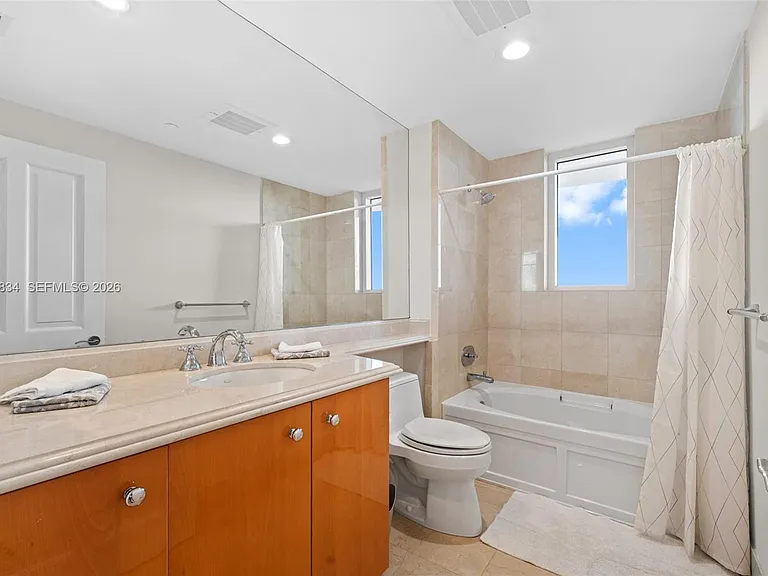 17875 Collins Ave #3205 — Photo 31